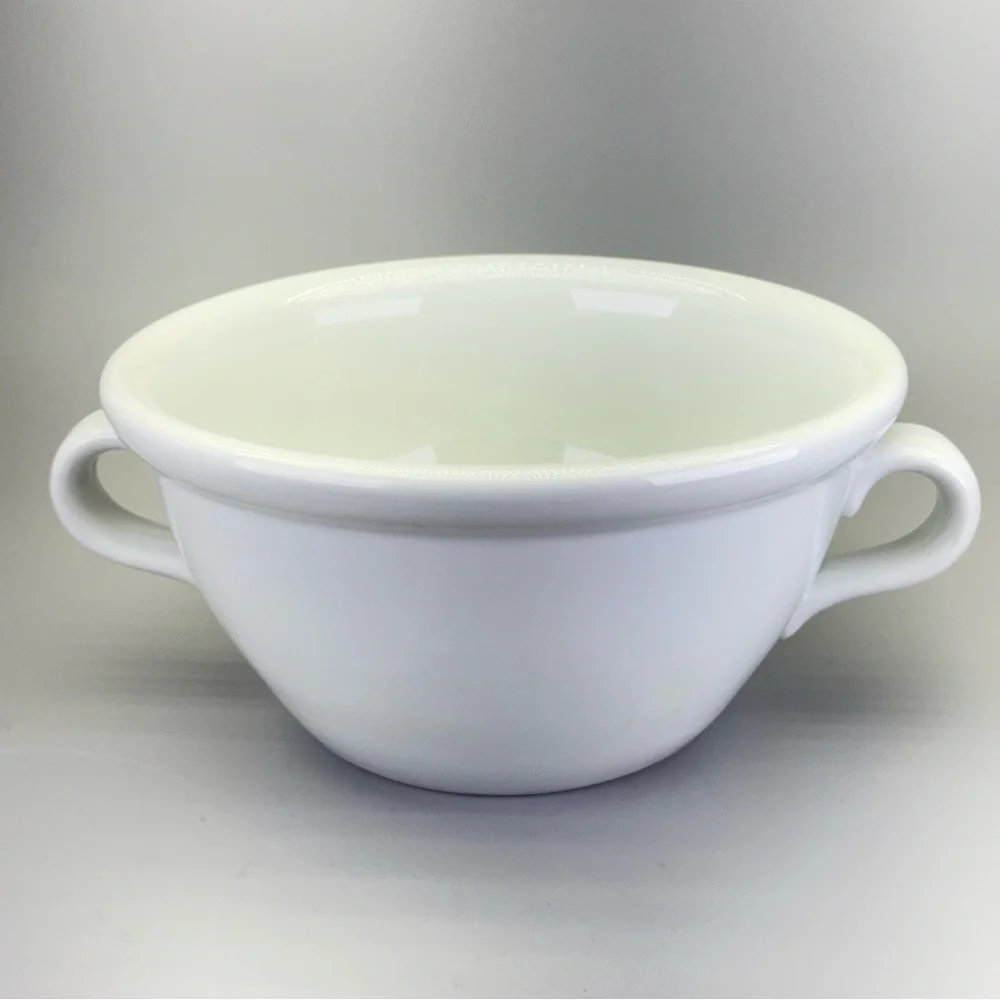 H & C Chodau Czechoslovakia White Soup Tureen with Handles